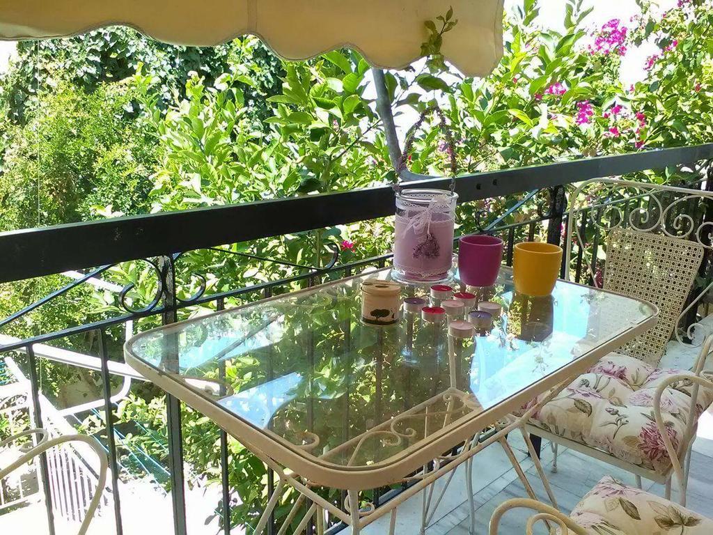 Aegina'S Flowers House ภายนอก รูปภาพ
